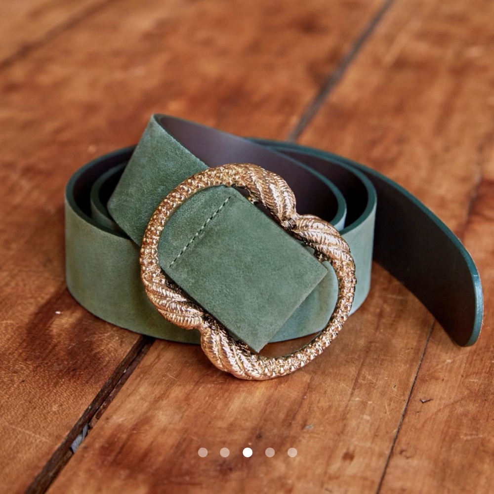 Stunning Artemis belt. No flaws. Never worn.
